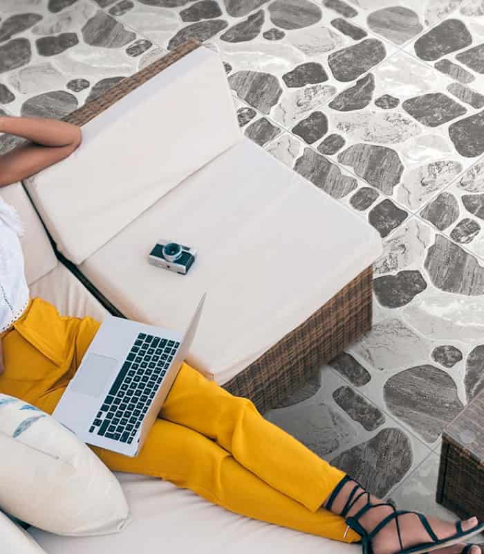 CERAMICA  ExTERIOR MEDELLIN GRIS  ( 55x55)  1.815 M2