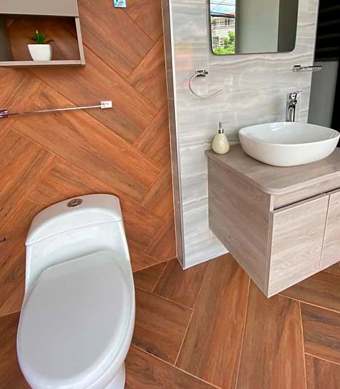 CERAMICA  MADERA ZEBRANO OSCURA (25*75) 1.50 M2