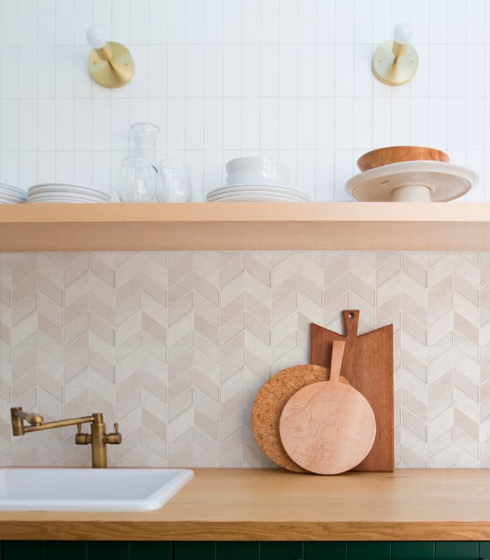 CERAMICA  BENEVELLO (28*45) 1.764 M2